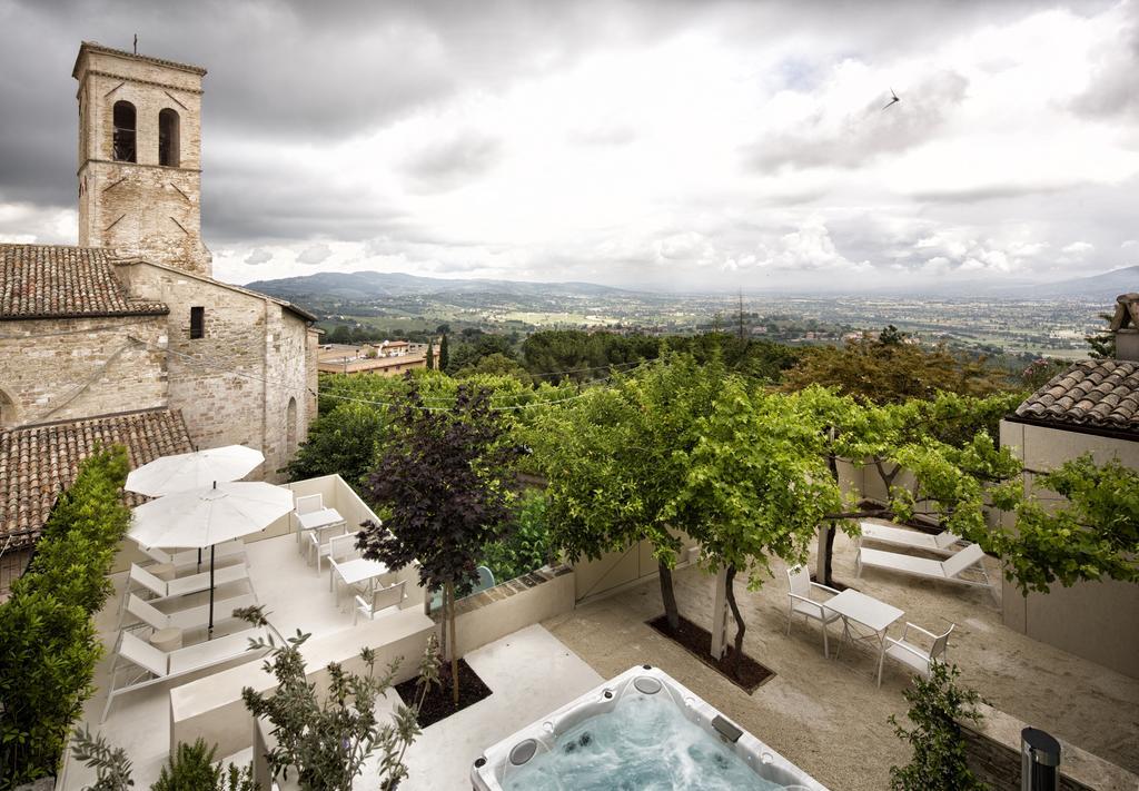 Hotel Degli Affreschi Montefalco Ngoại thất bức ảnh