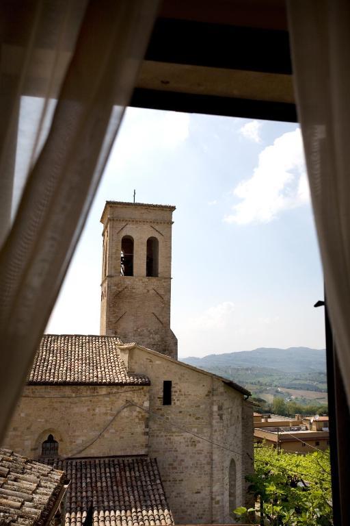 Hotel Degli Affreschi Montefalco Phòng bức ảnh